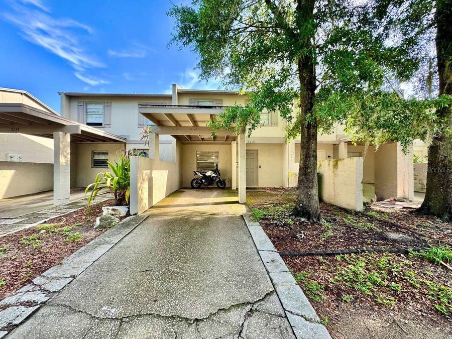 Property photo for 5216 TENNIS COURT CIRCLE, #5216, Tampa, FL