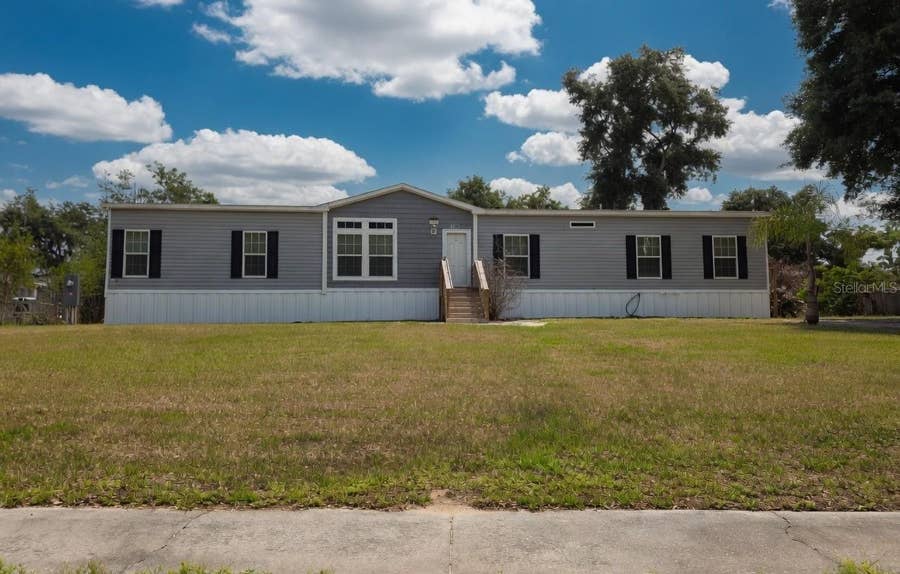 Property photo for 10617 SKEWLEE GARDENS DRIVE, Thonotosassa, FL