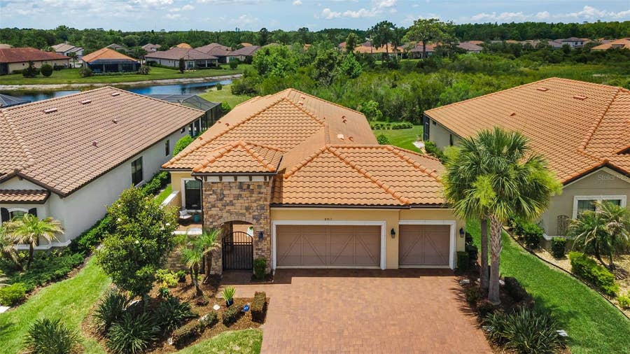 Property photo for 8707 SORANO VILLA DRIVE, Tampa, FL