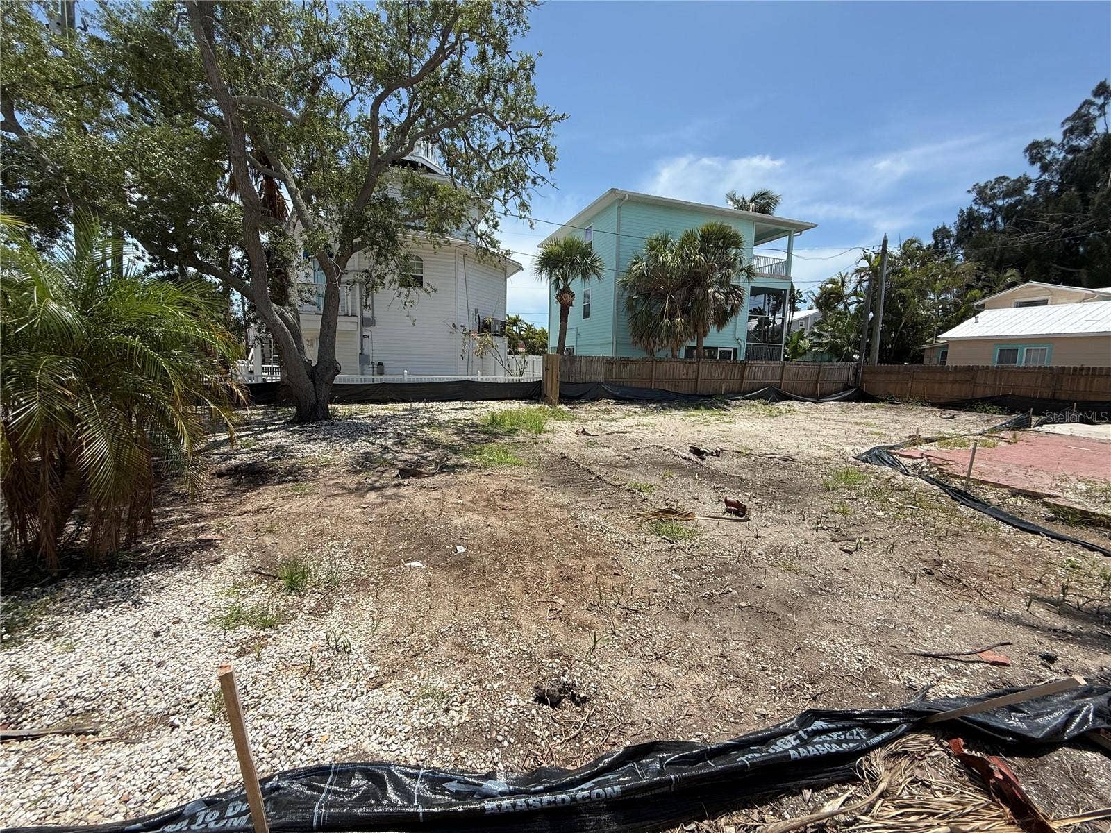 8586 E BAY DRIVE, Treasure Island, FL 33706 8586 E BAY DRIVE, Treasure Island, FL 33706