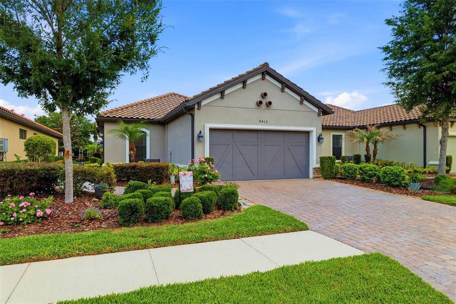 Property photo for 8412 ALBERATA VISTA DRIVE, Tampa, FL