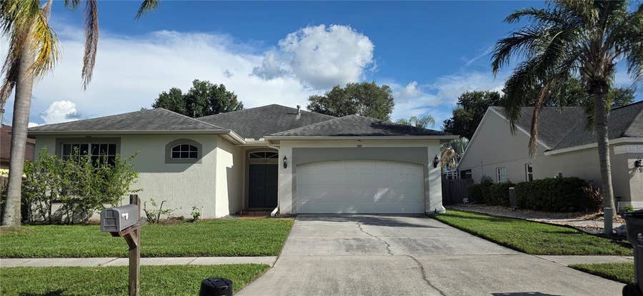 Property photo for 1305 LAKEHURST WAY, Brandon, FL