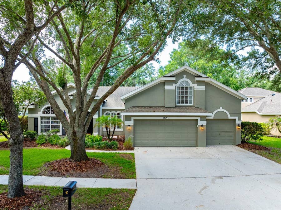 Property photo for 15211 MERLINGLEN PLACE, Lithia, FL
