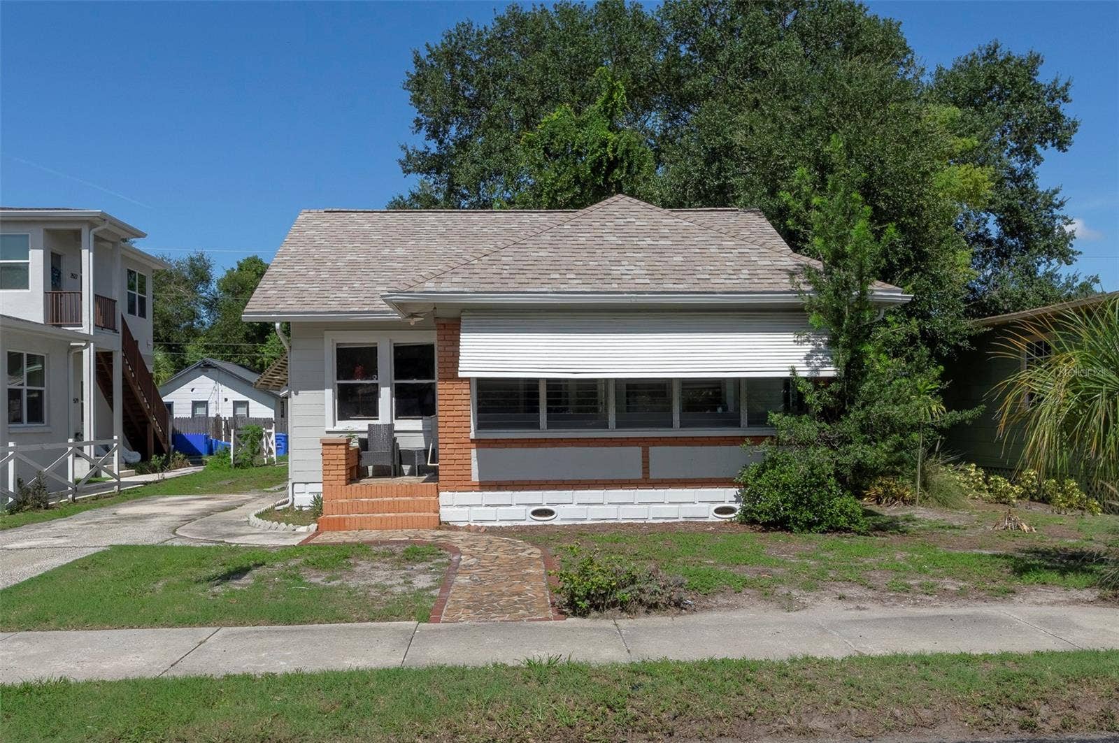 2521 4TH STREET S, St Petersburg, FL 33705 2521 4TH STREET S, St Petersburg, FL 33705