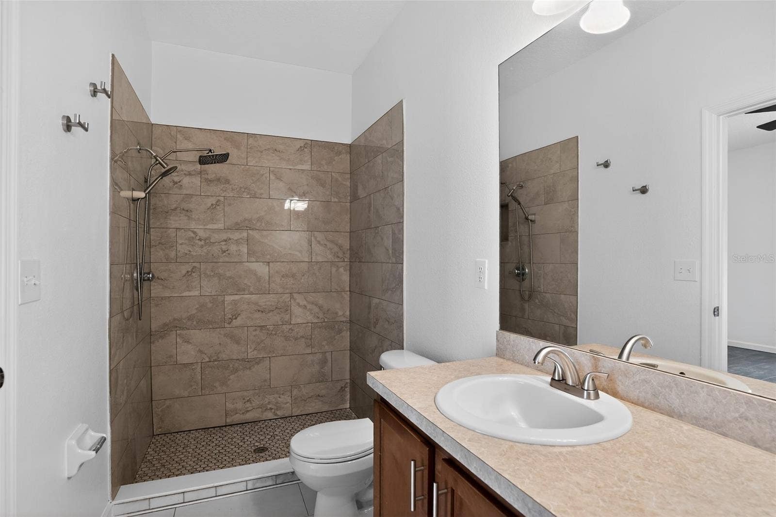 1923 YELLOWFIN DRIVE, Port Orange, FL 32128