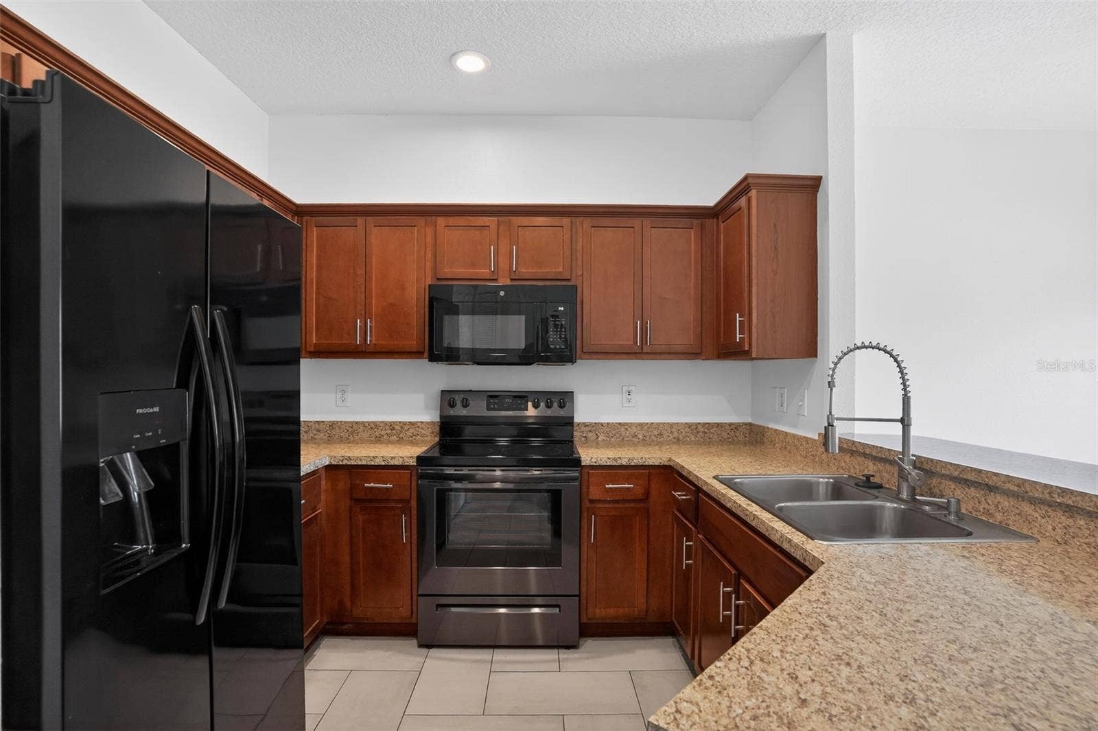 1923 YELLOWFIN DRIVE, Port Orange, FL 32128