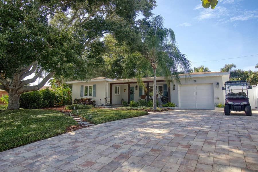 Property photo for 128 EDGEWATER TERRACE, Dunedin, FL
