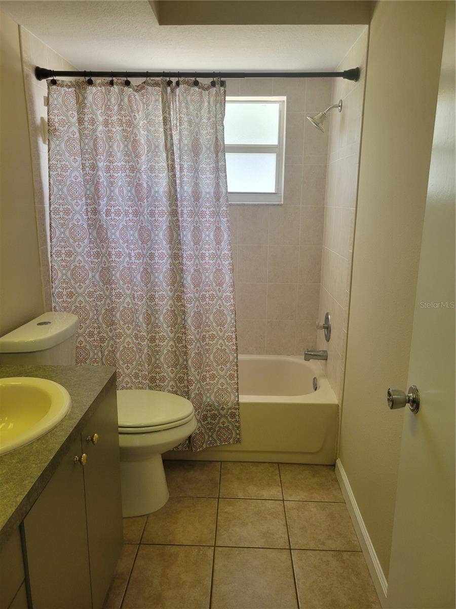 9022 LINGROVE ROAD, Weeki Wachee, FL 34613 Bath 1