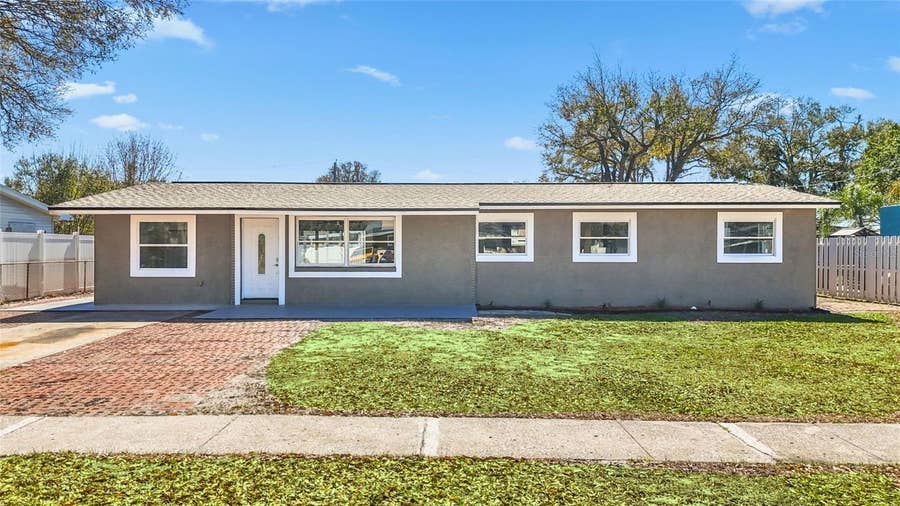 Property photo for 4418 W FAIRVIEW HEIGHTS, Tampa, FL