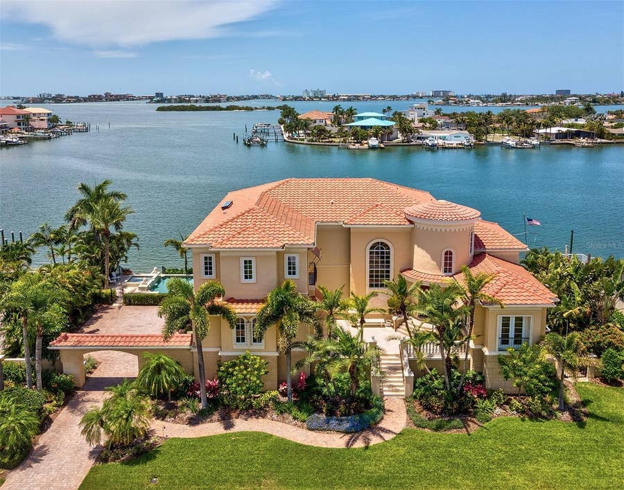 Property photo for 6224 PASADENA POINT BOULEVARD, Gulfport, FL