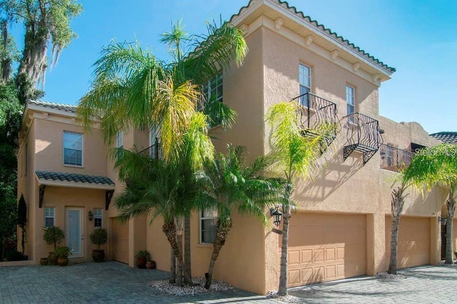 Property photo for 2907 HANSEN MANOR LANE, Tampa, FL