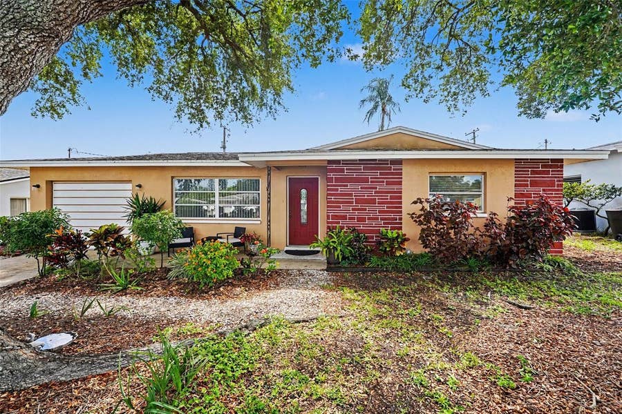Property photo for 1251 OAKVIEW AVENUE, Clearwater, FL