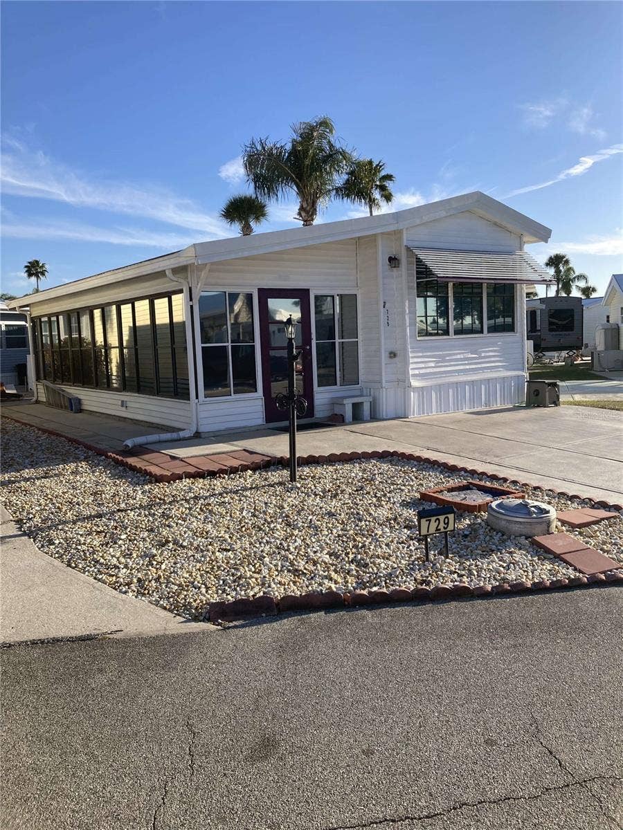 Property photo for 9000 US HIGHWAY 192, #729, Clermont, FL