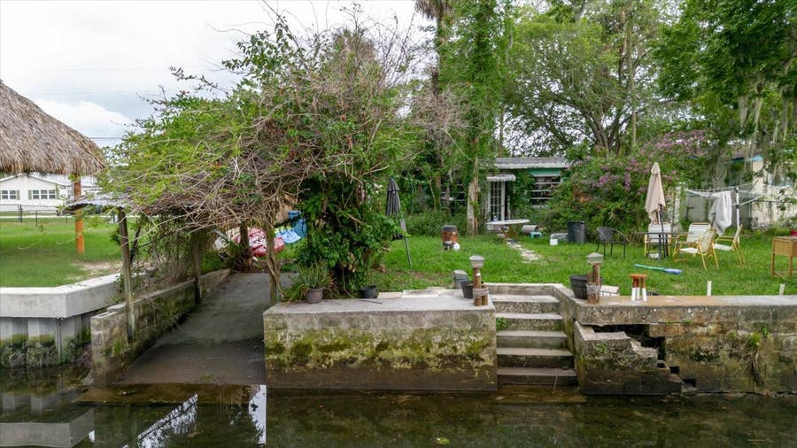 Property photo for 5323 CIRCLE DRIVE, Weeki Wachee, FL
