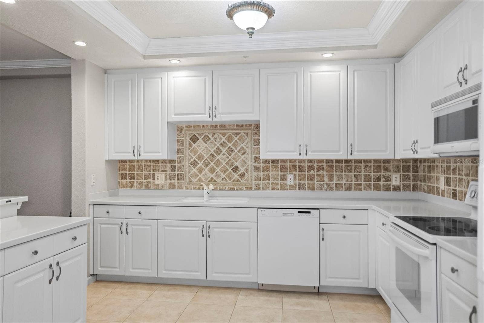 200 121ST AVENUE, #103, Treasure Island, FL 33706 200 121ST AVENUE, #103, Treasure Island, FL 33706