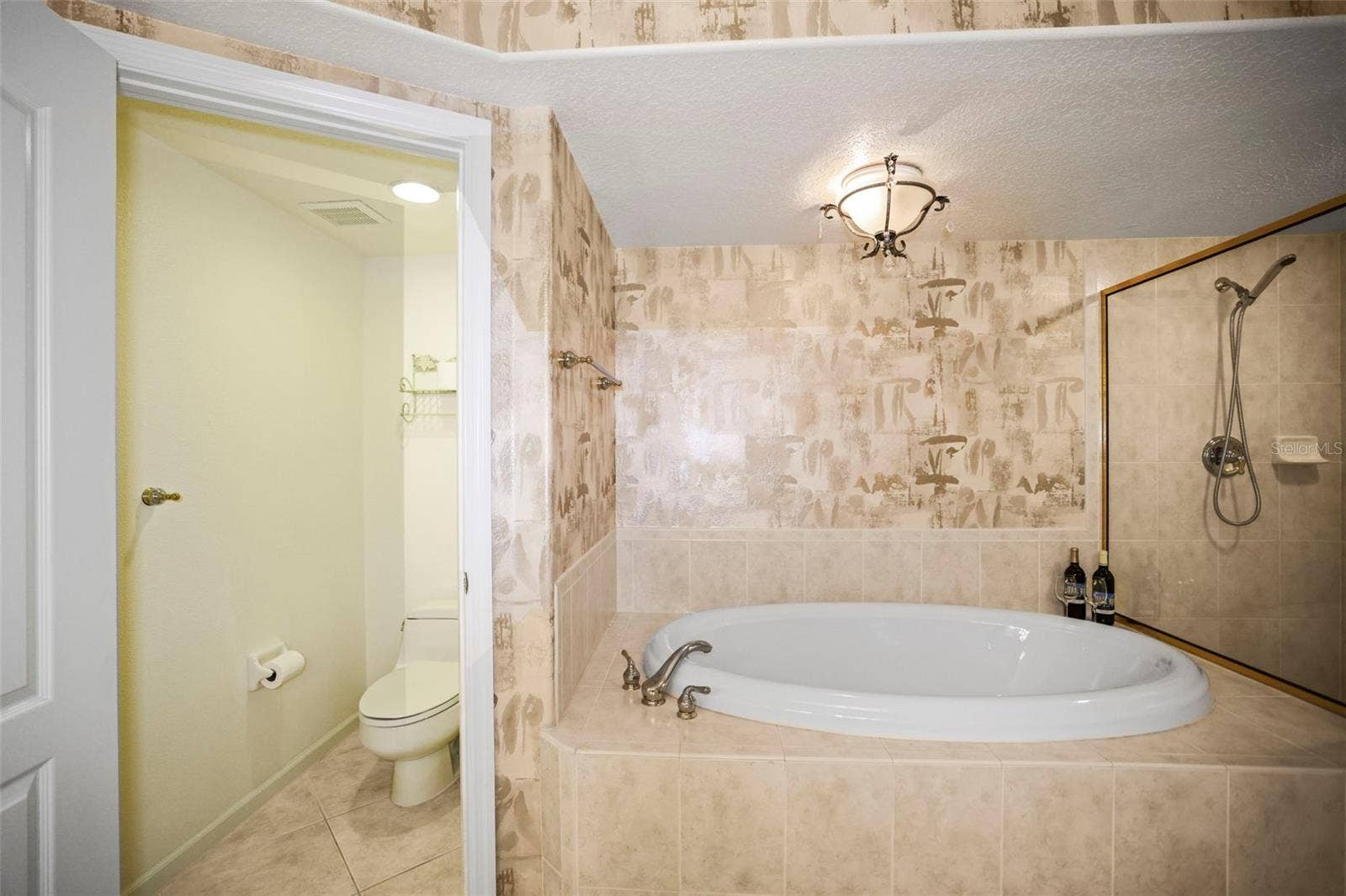 200 121ST AVENUE, #103, Treasure Island, FL 33706 200 121ST AVENUE, #103, Treasure Island, FL 33706