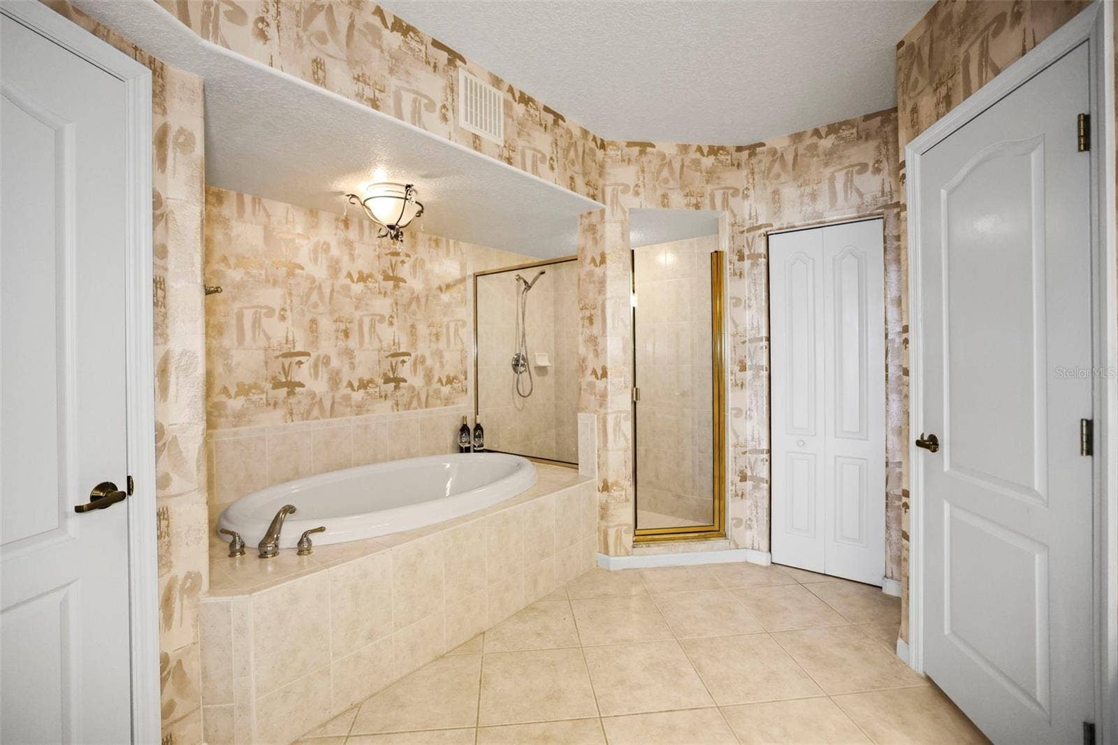 200 121ST AVENUE, #103, Treasure Island, FL 33706 200 121ST AVENUE, #103, Treasure Island, FL 33706