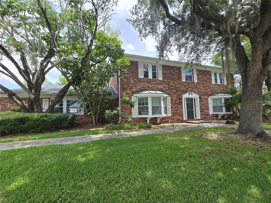 Property photo for 300 CYPRESS CREEK CIRCLE, Oldsmar, FL