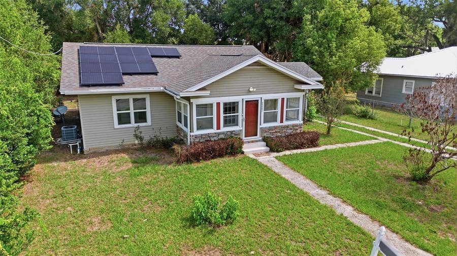 Property photo for 2207 AVENUE F NW, Winter Haven, FL
