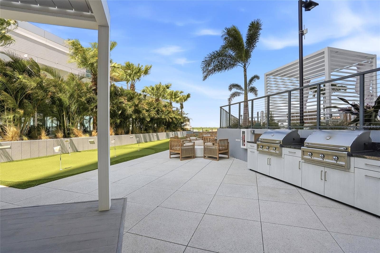 400 CENTRAL AVENUE, #1901, St Petersburg, FL 33701 400 CENTRAL AVENUE, #1901, St Petersburg, FL 33701