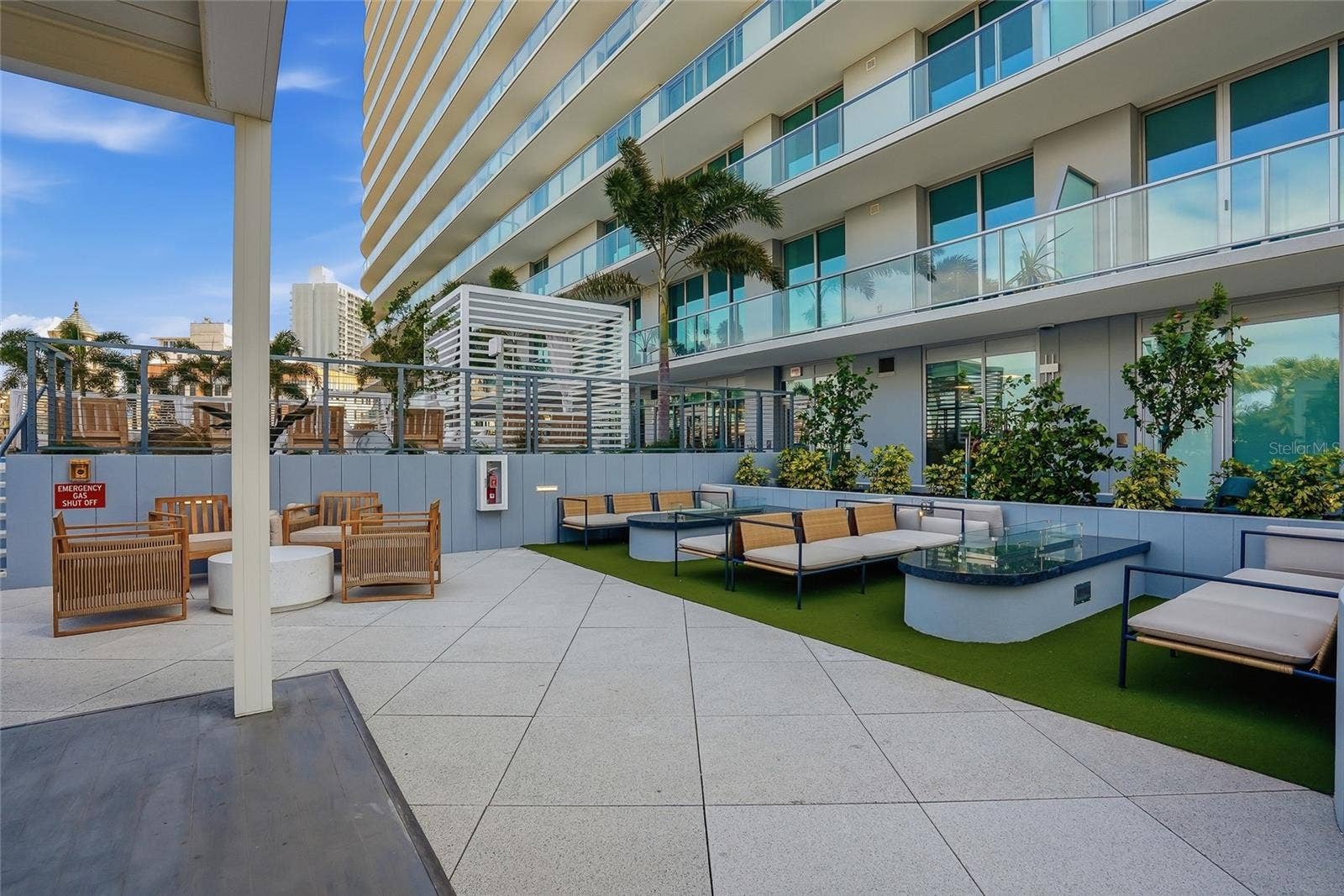 400 CENTRAL AVENUE, #1901, St Petersburg, FL 33701 Relax by the fire pits