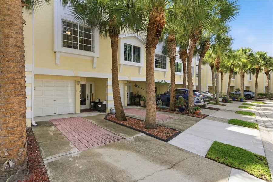 Property photo for 117 BRENT CIRCLE, Oldsmar, FL