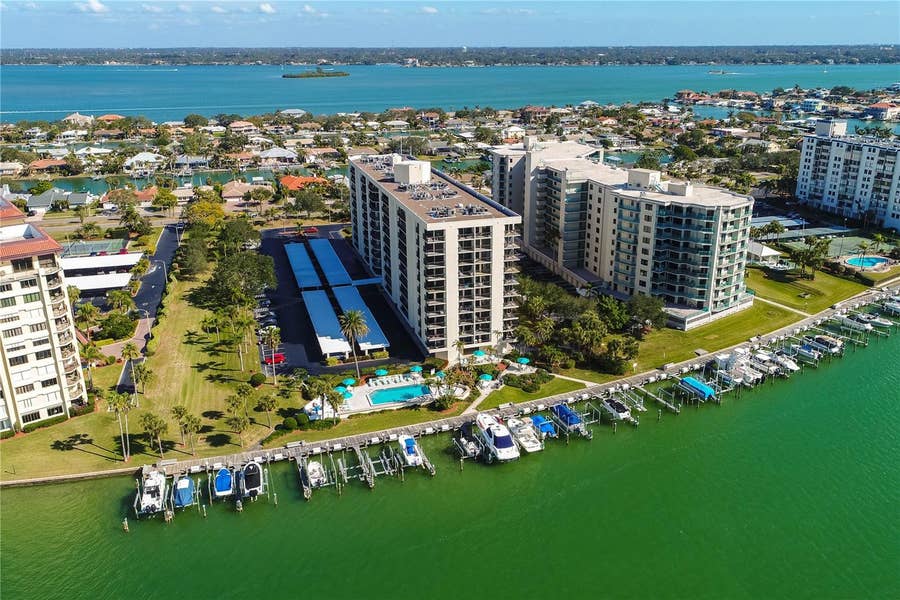 Property photo for 690 ISLAND WAY, #404, Clearwater Beach, FL