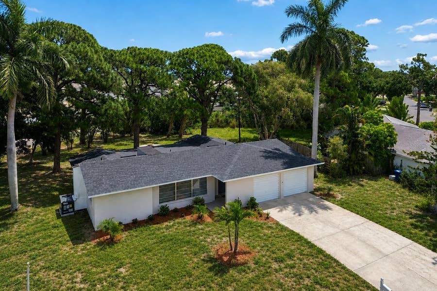 Property photo for 6116 7TH AVENUE DRIVE W, Bradenton, FL