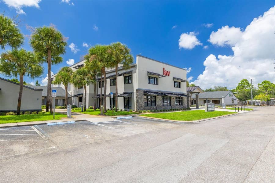 Property photo for 30522 US HIGHWAY 19 N, #105, Palm Harbor, FL