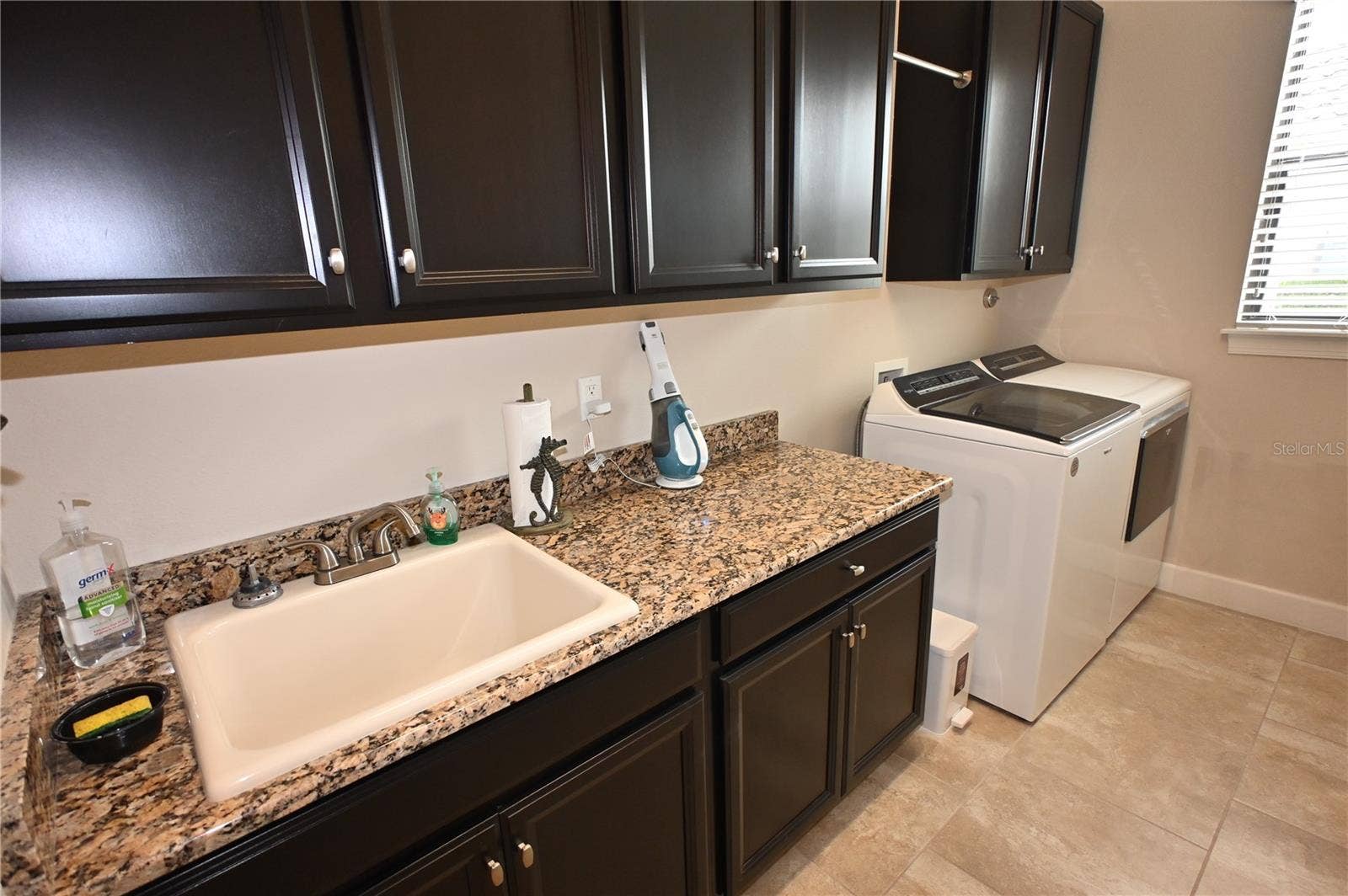 9760 HIGHLAND PARK PLACE, Palmetto, FL 34221 9760 HIGHLAND PARK PLACE, Palmetto, FL 34221