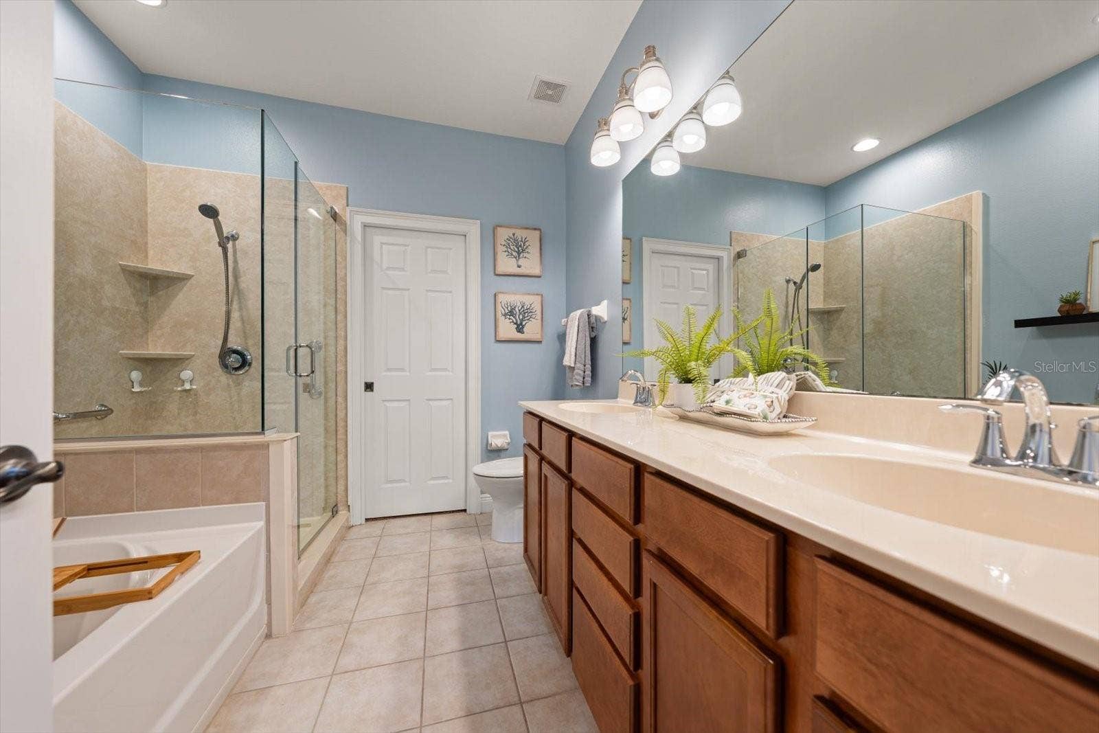 8241 ACADIAN LANE, Seminole, FL 33777