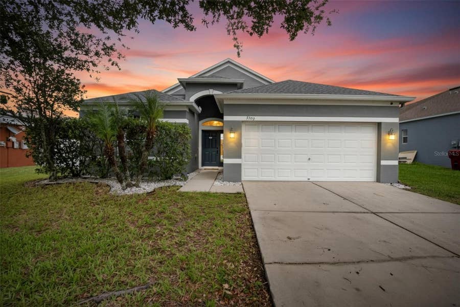 Property photo for 3702 TRAPNELL GROVE LOOP, Plant City, FL