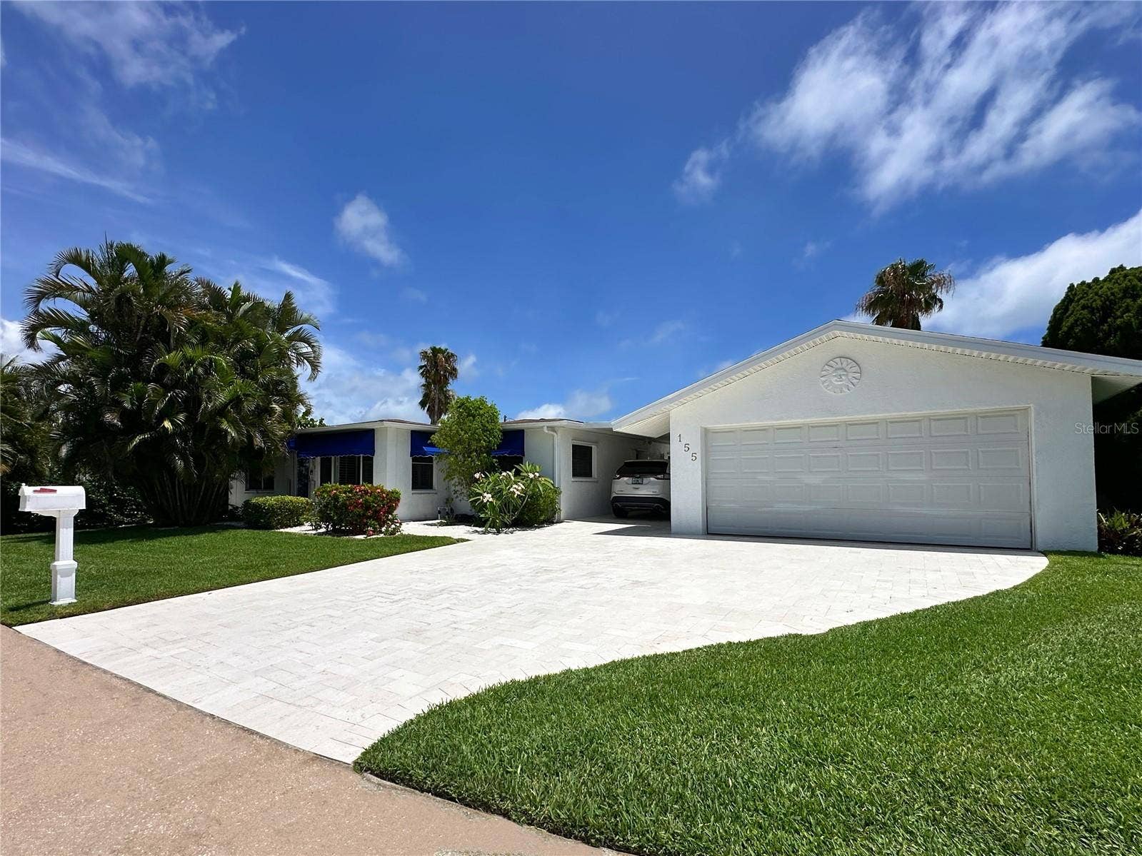 155 112TH AVENUE, #A, Treasure Island, FL 33706 Large Flagstone driveway