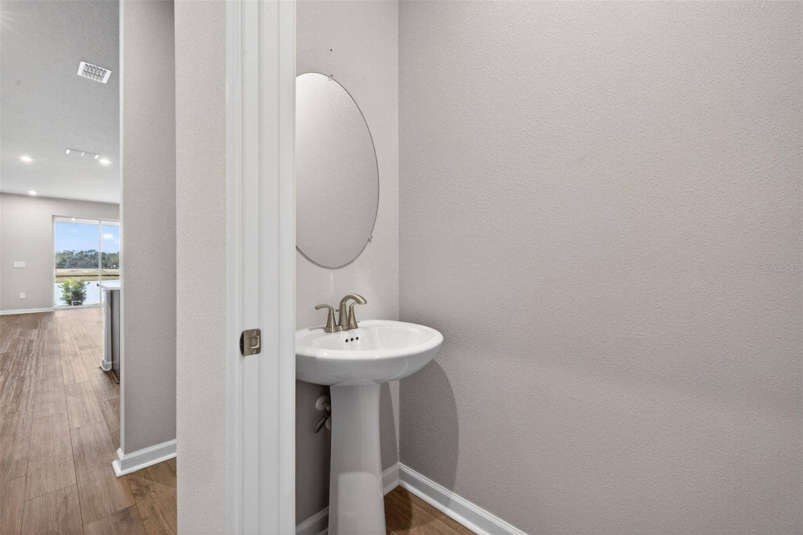 9187 AURELIA AVENUE, Parrish, FL 34219 Powder Room