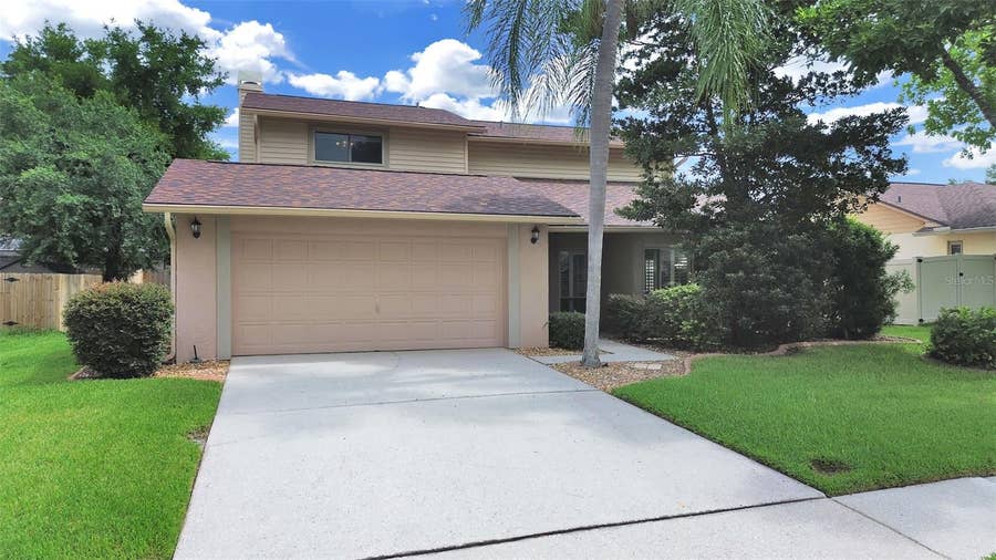 Property photo for 1367 CORNER OAKS DRIVE, Brandon, FL