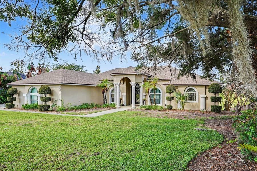 Property photo for 3073 LANDINGS COURT, Haines City, FL
