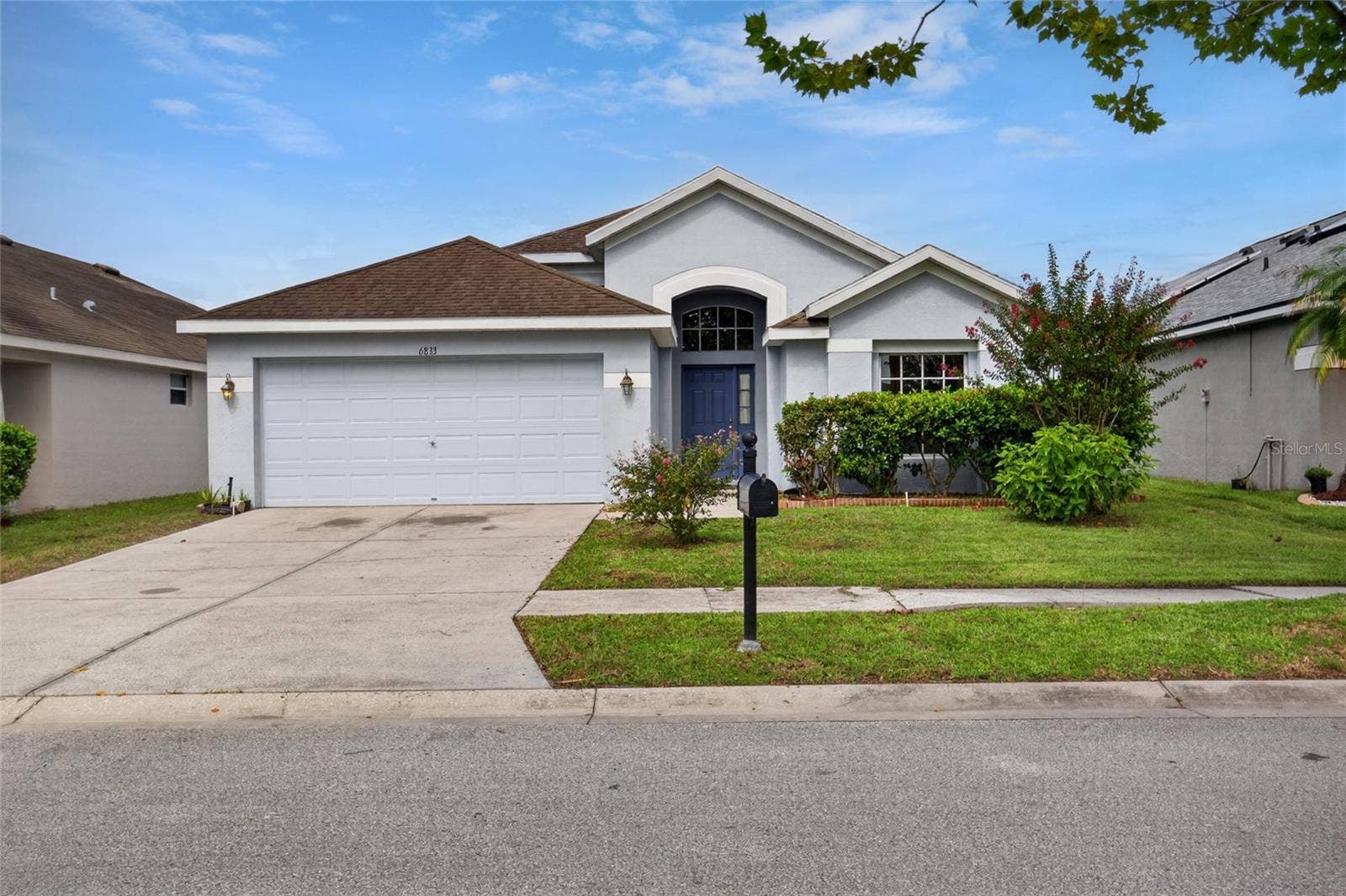 6833 RUNNER OAK DRIVE, Zephyrhills, FL 33545 6833 RUNNER OAK DRIVE, Zephyrhills, FL 33545
