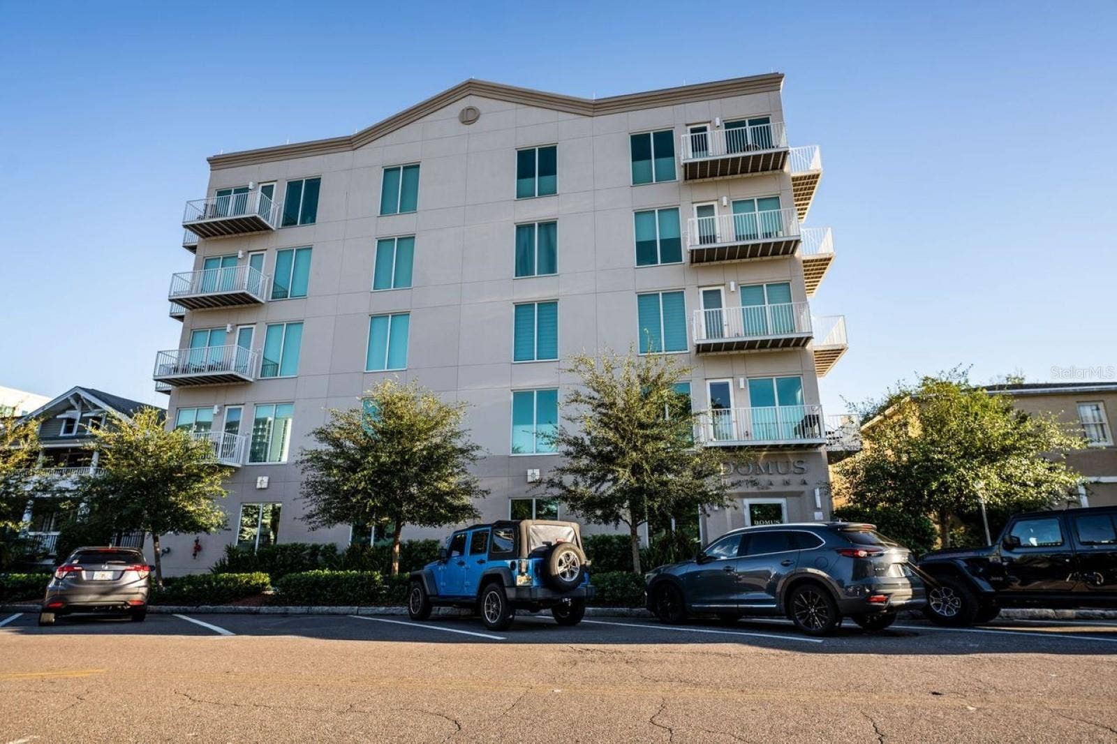 644 3RD AVENUE S, #408, St Petersburg, FL 33701 644 3RD AVENUE S, #408, St Petersburg, FL 33701