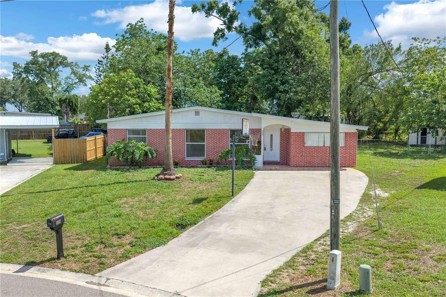 Property photo for 508 CLEARFIELD ROAD, Brandon, FL