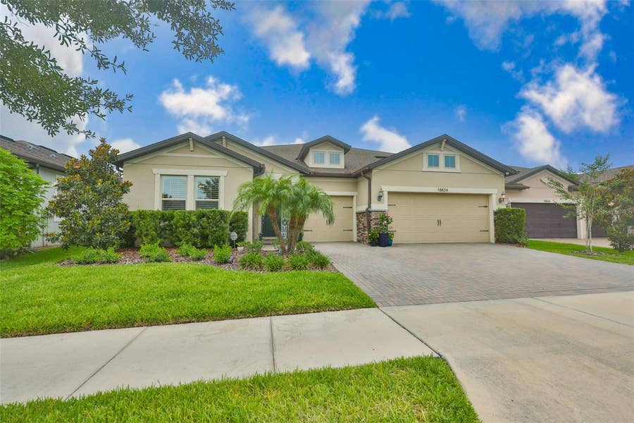 Property photo for 18824 ALDER GLEN DRIVE, Lutz, FL