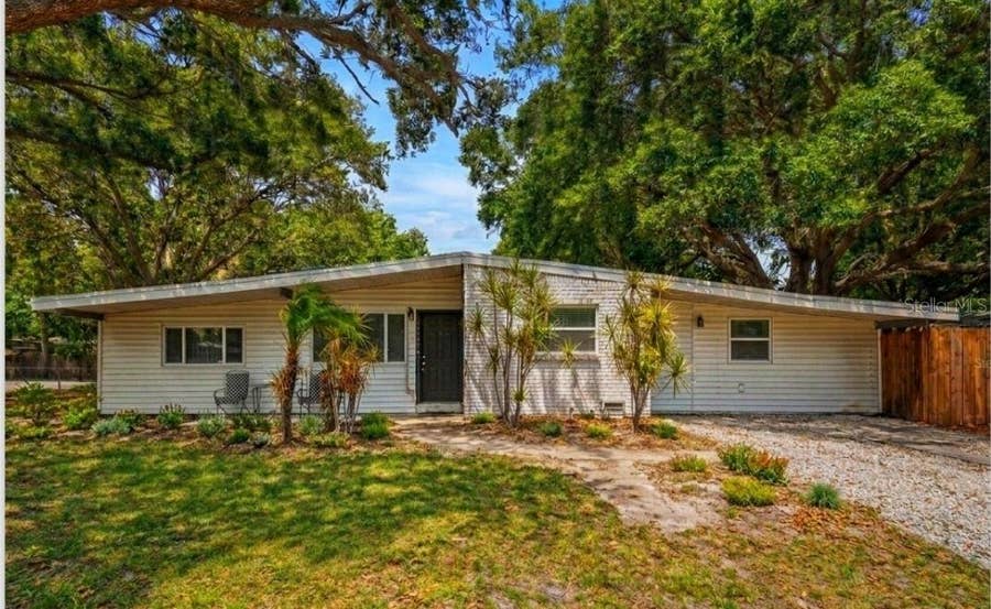 Property photo for 4437 W BAY AVENUE, Tampa, FL