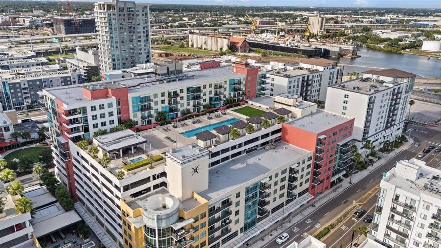 Property photo for 1120 E KENNEDY BOULEVARD, #727, Tampa, FL