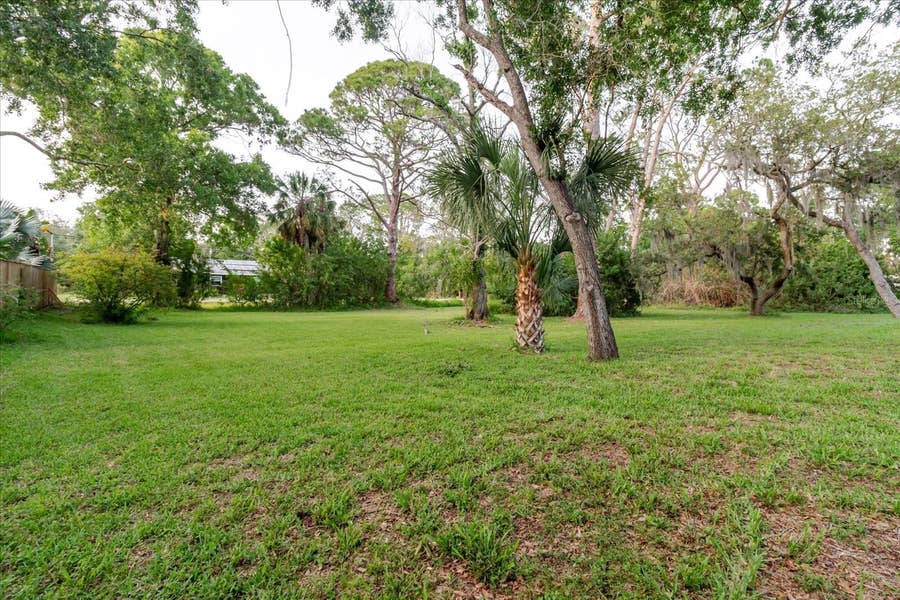 Property photo for HIGHLAND AVENUE, Tarpon Springs, FL