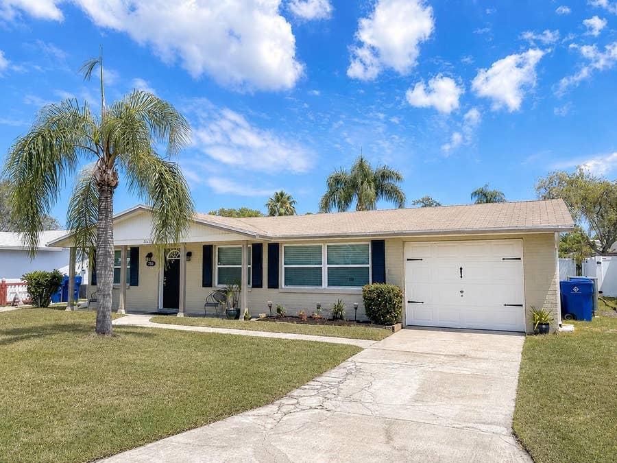 Property photo for 3711 REDWOOD DRIVE, Holiday, FL