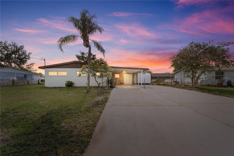 Property photo for 6221 FLORIDA CIRCLE E, Apollo Beach, FL