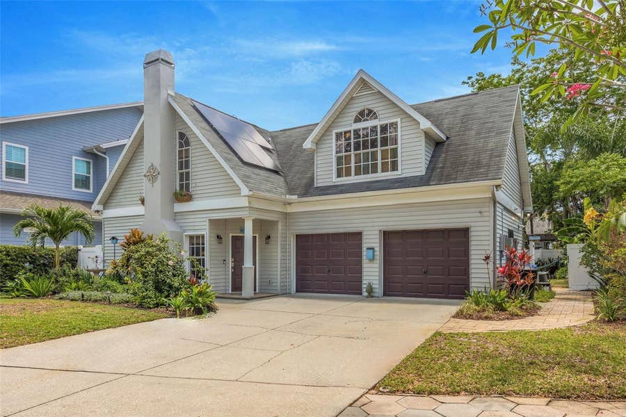 Property photo for 852 35TH AVENUE N, St Petersburg, FL