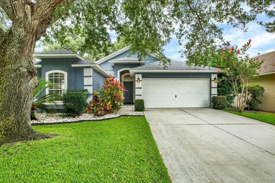 Property photo for 805 STRAW LAKE DRIVE, Brandon, FL
