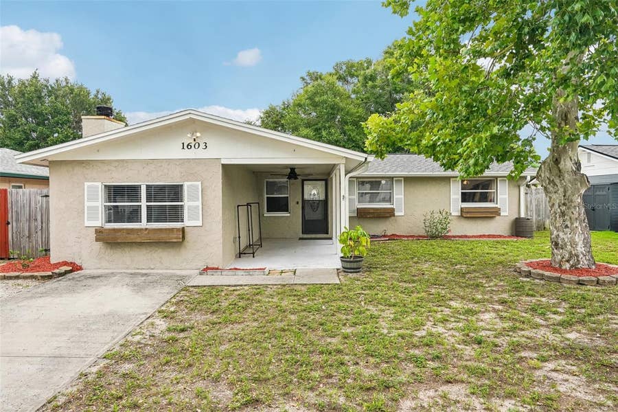 Property photo for 1603 FOX RUN DRIVE, Tarpon Springs, FL