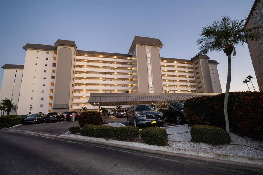 Property photo for 5130 BRITTANY DRIVE S, #202, St Petersburg, FL
