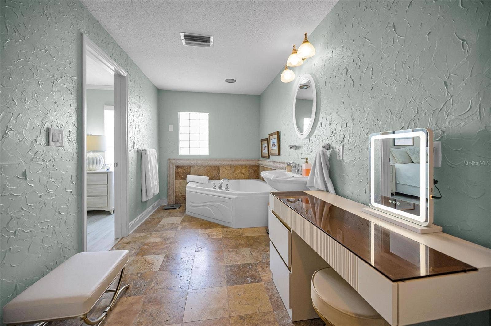 111 17TH STREET, Belleair Beach, FL 33786